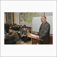 Выступление чл.-к. РАН И.В. Гордиенко перед студентами технического университета г. Улан-Батор (Монголия).