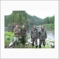 V.A. Glazunov, A.S. Afonin, D.V. Moskovchenko, S.P. Arefiev on an expedition to the Urals. Institute for Problems of North Development, Tyumen Scientific Center, SB RAS.