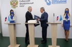 Андрей Травников и Сергей Меняйло на ПМЭФ-2021