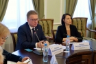  Директор Томского НИМЦ, академик РАН Вадим Степанов и заместитель губернатора Томской области по социальной политике Светлана Грузных 