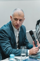 Юрий Аникин