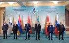 Совместное фотографирование глав делегаций перед началом заседания Евразийского межправительственного совета в узком составе
