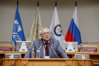 Академик Валерий Крюков 