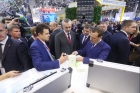 Дмитрий Медведев посетил выставочный стенд Новосибирской области на Российском инвестиционном форуме 15 февраля 2018 года в Сочи. 