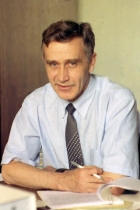 Академик Александр Скринский, 1990. Фотоархив СО РАН Академик Александр Скринский, 1990. Фотоархив СО РАН