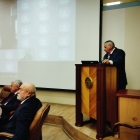 Чл.-к. РАН Михаил Железняк делает доклад на заседании Президиума СО РАН 